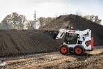 Mit der Einführung der neuen Modelle S550 und S590 vervollständigt Bobcat seine neue M-Serie der Stufe-V-konformen Kompaktlader und Kompakt-Raupenlader.