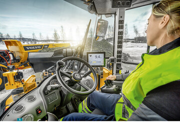 Einheitliche Techniklsungen werden von Maschinenfhrern gerne angenommen. Ein Beispiel: der Volvo Co-Pilot.