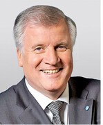 Horst Seehofer hat das Bauressort dem Ministerium des Inneren zuschlagen lassen.
