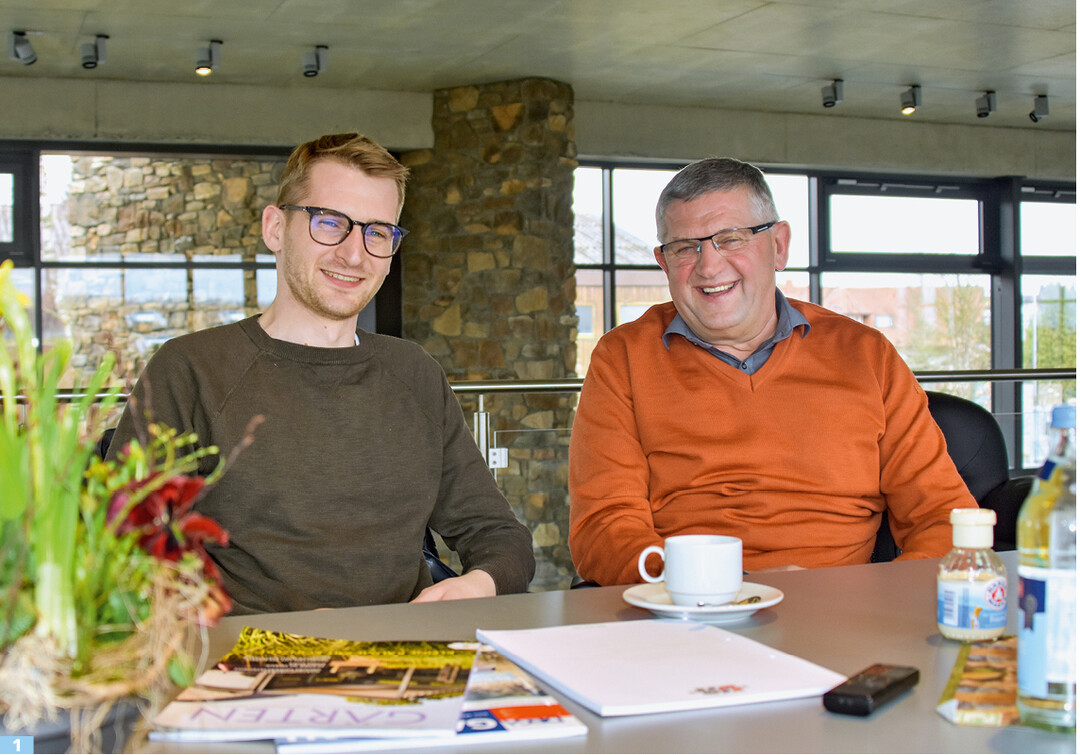 Paul Saum (r.) hat in seinem Sohn Matthias einen engagierten Nachfolger seiner 1983 gegründeten Firma gefunden.