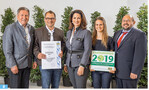 Staatsehrenpreis: Anton Huber, Markus Siebauer und Nicola Eickhoff (mit Michaela Kaniber (M.), Gerhard Zäh (r.)