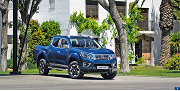 Den Nissan Navara gibt es inzwischen in zwlfter Generation. 2019 wurden Fahrwerk und Motor optimiert.