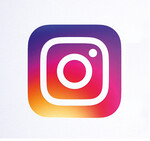 Instagram ist ein Bildernetzwerk für das Smartphone. Bilder und Filme spannender Ereignisse oder schöner Projekte gehen deshalb besonders gut. Das Konto von DEGA GALABAU (siehe QR-Code) ist dafür ein Beispiel.