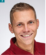 Joel Kohlbrock stimmt mit dem Team Wege und Termine möglichst perfekt ab.