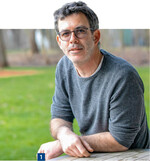 Menschen glücklich zu machen, ist für Constantin Eckhardt höchstes Ziel; davon kann er auch gut leben.