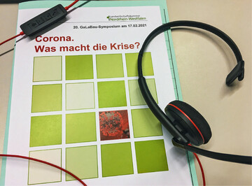 Dieses Bild gibt es 2021 nicht: Tagungsunterlagen auf dem Tisch im Gartenbauzentrum Mnster