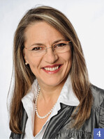 Doris Paulus berät Handwerksunternehmen zur Reorganisation ihres Lagers.