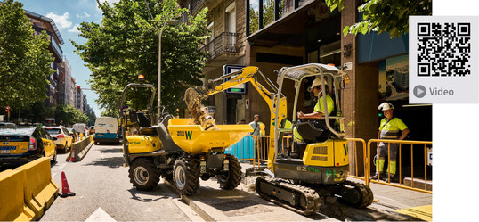 Emissionsfreier Leitungsbau in Barcelona: Bei dieser Stadtbaustelle verwendete das Unternehmen komplett elektrische Maschinen, darunter einen Bagger EZ17e und einen Dumper DW15e von Wacker Neuson.