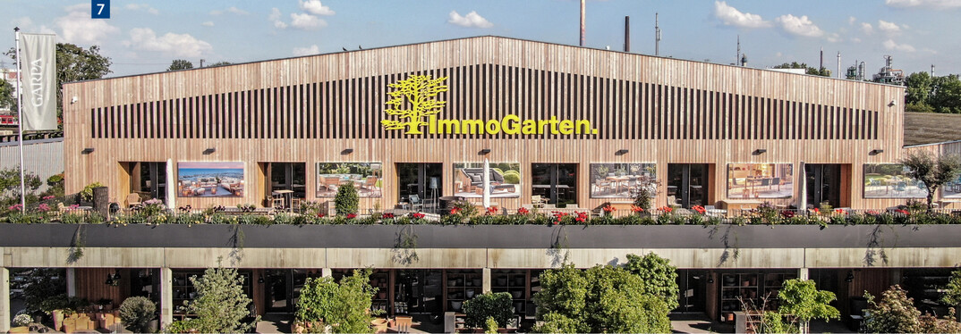 8) Das ehemalige Beschichtungs-Unternehmen prsentiert sich zur Strae als Gartencenter.
