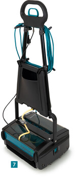 Die Osmo Terrassen- und Fußbodenreinigungsmaschine basiert auf der österreichischen Rotowash-Bürstentechnik.