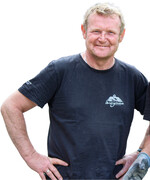 Seit rund 20 Jahren gibt Lothar Riedrich als Greensman Filmkulissen das gewisse Etwas.