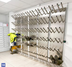 Seit der Sanierung 2020 sorgt dieser Stiefeltrockner von Paroli in den Sozialräumen für mehr Arbeitskomfort in Kälteperioden.