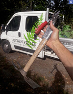 Humor ist auch im Alltag wichtig: Für seine FaKe (halb Felco, halb Harke) bekam er sogar ernstgemeinte Anfragen.