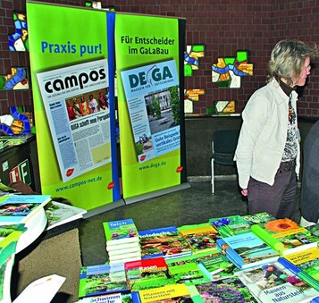 Ulmer prsentierte in Veitshchheim die GaLaBau-Zeitschriften DEGA und campos.