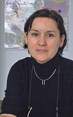 Andrea Schomberg ist als Assis-tentin der Geschäftsleitung für den Onlineshop verantwortlich