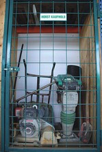 Bei Haas hat jeder Vorarbeiter einen Spind mit Werkzeug