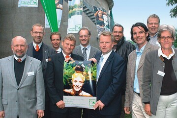 Prsidiumsmitglieder des VGL NRW mit Geschftsfhrern (v.l.): Dr. Karl Schrmann und Michael Gotschika, Arnd Meyers, Prsident Michael Lorenz, Vizeprsident Hans Christian Leonhards, Vizeprsident Peter Knappmann, Markus Schwarz, Michael Daldrup, Vizeprsident und Schatzmeister Stefan Beber und Margareta Kulmann-Rohkemper