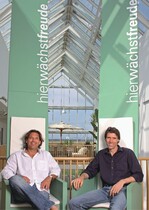 1 Andreas Jakel und Frank Timmermann führen das Unternehmen von Deutsch Wagram/A aus