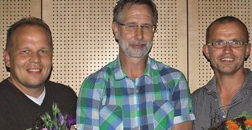 Max Hohenschlger (M.) und Oliver Faas (l.) 