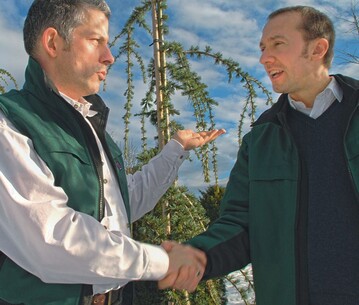1 So einig sind sich Baumschuler und Landschaftsgrtner nicht immer. Das wichtigste ist aber, sich auf Augenhhe zu begegnen.