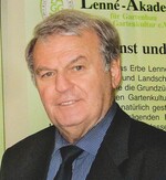 Professor Dr. Erhard Mahler