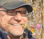 Hosta ‘War Paint’