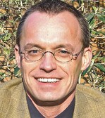 Neues Vorstandsmitglied in der DGfnB