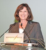 1 Anders als der wenig inspirierte Markus Söder 2014 ließ sich Ilse Aigner den Liveauftritt zur Eröffnung nicht entgehen.