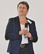 4 Den ersten Veranstaltungstag moderierte DEGA-Redakteurin Claudia von Freyberg.