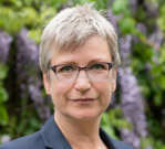 Feierte ihr 25-jähriges Dienstjubiläum beim Fachverband Garten-, Landschafts- und Sportplatzbau Hamburg: Die Referentin für Nachwuchswerbung, Sylvia Eggers.