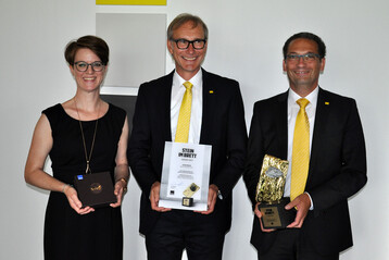  Dunja Binder (Leiterin Marketing BAU), Roman von Urbanowicz (Bereichsleiter Drainage Systeme) und Michael Fries (Leiter Vertrieb Inland) (alle FRNKISCHE) (v.l.n.r.)