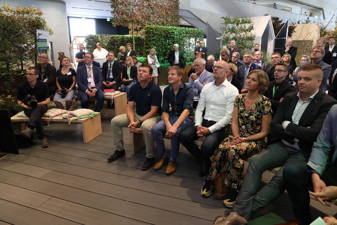 Von Mittwoch bis Samstag (hier: 2018) gibt es am Stand des BGL jeden Tag Impulsvorträge von 30 Minuten, die kostenlos besucht werden dürfen.