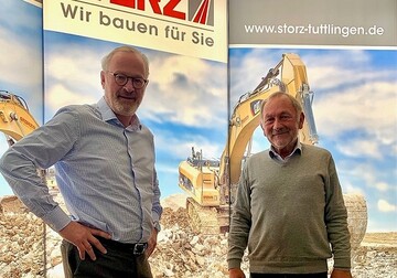 Gartenbau Schppler wird Teil der STORZ-Gruppe  Georg Graf Kesselstatt, Geschftsfhrender Gesellschafter bei STORZ, und Hans-Jrgen Schppler, Grnder und Geschftsfhrer der Schppler GmbH, freuen sich ber den Zusammenschluss (v.l.).