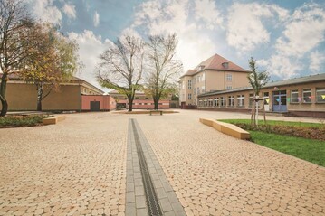 Dieser Berliner Schulhof wurde mit dem 2. Preis in der Kategorie ffentlicher und halbffentlicher Raum ausgezeichnet.