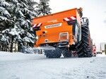 Der IceTiger verfügt über das einzigartige Smart Precision System mit hydraulisch angetriebenem Bandboden, modernster ISOBUS-Steuerung und Präzisionsstreuscheibe.