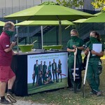 Das wollte sich Ludgar Plaßmann nicht nehmen lassen: Der Cup-Betreuer interviewte Annika Hertz-Eichenrode und Katharina Marenghi nach dem Cup.