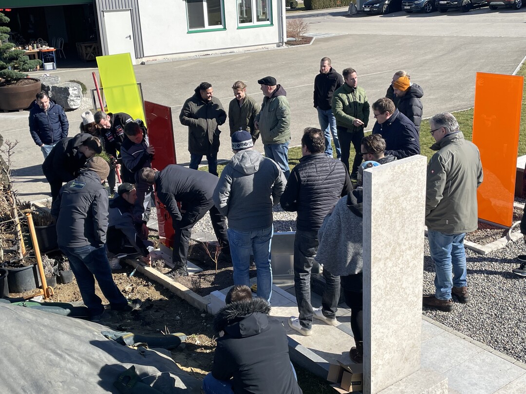 Fragen zum Aufbau der Glaselemente konnten direkt beantwortet werden.