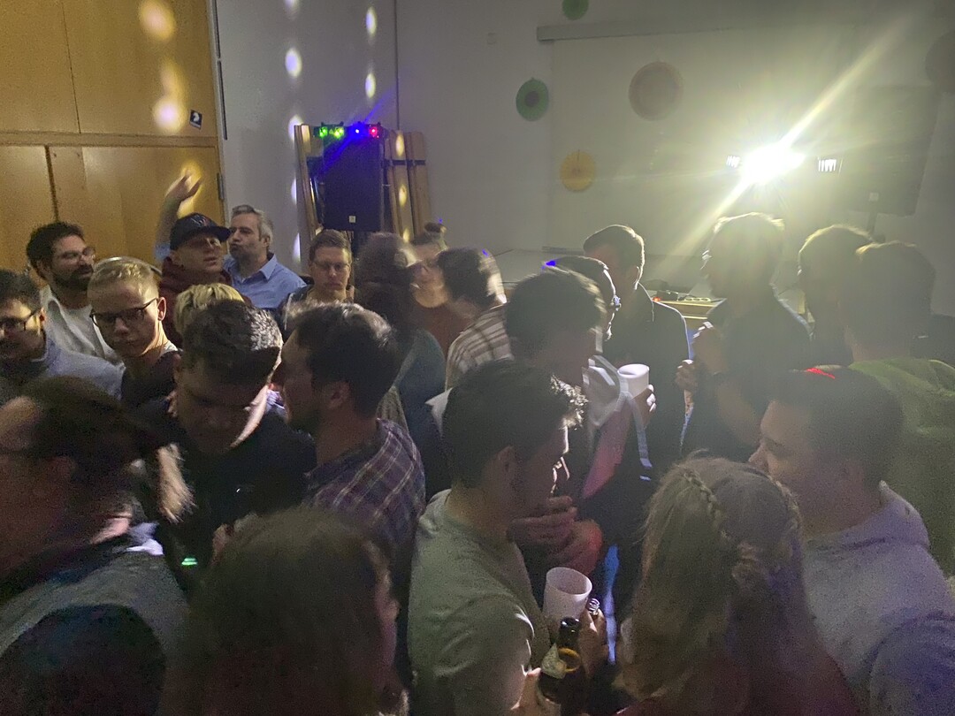 Die Wohnheimparty ist fr die jngeren und junggebliebenen Semester ein fester Anlaufpunkt der Landespflegetage.
