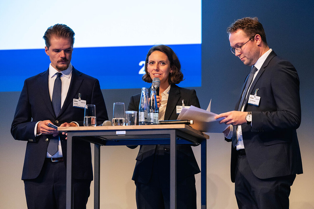 Die Jungunternehmerin und Jungunternehmer (v.l.): Felix Ziegler, Pia Beinkofer-Edlinger und Philipp Middelkamp.