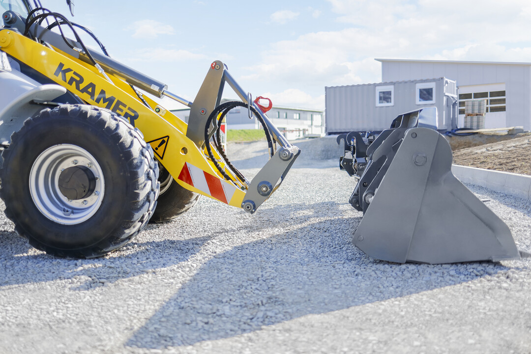Allradlader Kramer 8085 mit Smart-Attach