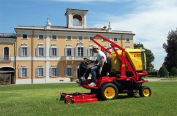 Der Gianni Ferrari PG 280 DW ist eine Mehrzweckmaschine fr die Pflege von Grn- und Freiflchen.