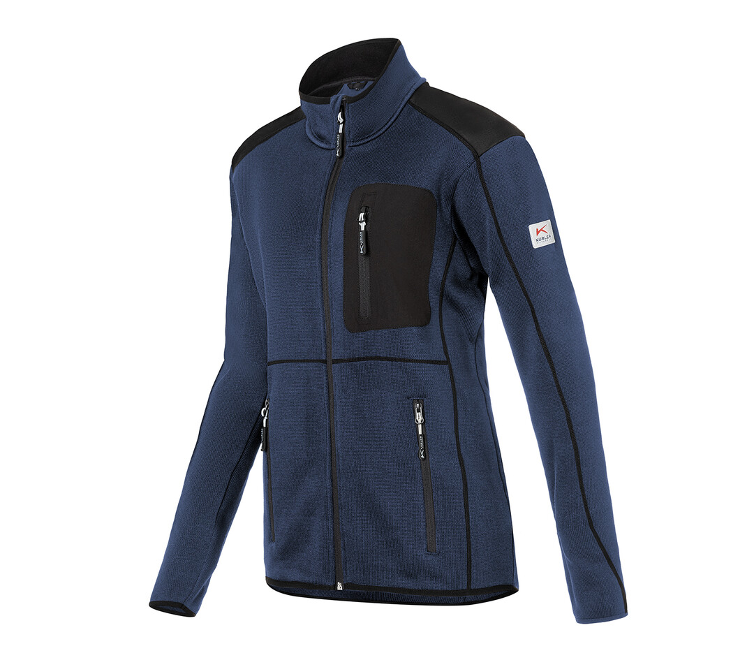 Die neuen Herren- und Damenmodelle im Stricklook sind vielseitig einsetzbar: in khlen Werkshallen ebenso wie bei Auenarbeiten, hier auch im Mehrschichtenprinzip unter der Regenjacke.