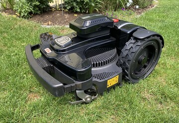 Die Mhroboter NEXTTECH L X4 und L X6 eignen sich fr groe Flchen. 