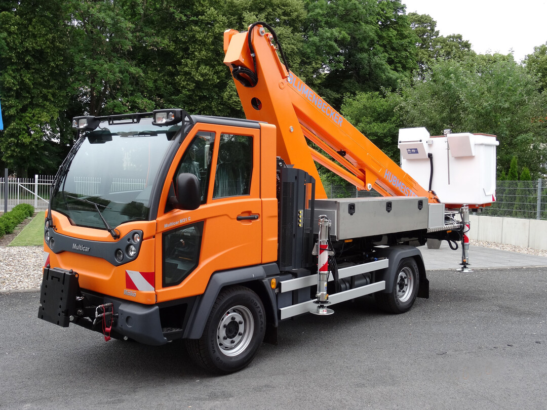 Der Multicar M31 EURO VI mit Hubarbeitsbühne