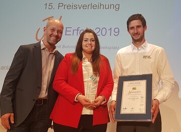 Fr ihre herausragenden und beispielgebenden Leistungen bei der Beschftigung von chronisch Erkrankten und behinderten Menschen erhlt die Firma Martin GaLa-Bau die Auszeichnung JobErfolg  Menschen mit Behinderung am Arbeitsplatz". 