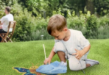 Melos entwickelt und produziert farbige Gummigranulate und Systemkomponenten, z. B. fr Kunstrasenpltze, Stadionlaufbahnen, Multifunktionssportfelder und Spielpltze.