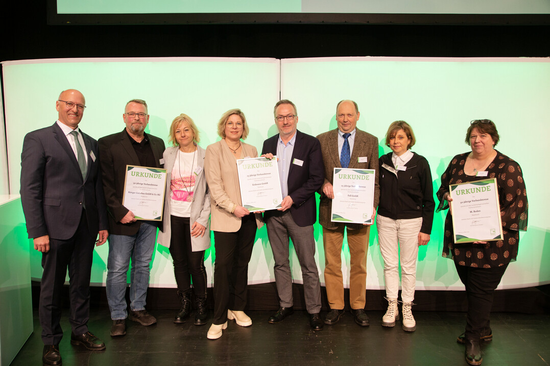 Ehrung fr 25- und 50-jhrige Verbandsmitgliedschaft