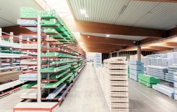 Individuelle Sonderanfertigungen fr optimale Anwendungslsungen  MOCOPINUS produziert Vollholzprofile mit werkseitig applizierten Oberflchen nach speziellen Objektanforderungen.