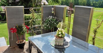 Nicht nur Sichtschutz, sondern ein echter Blickfang: Die Miami Stelen schtzen die Privatsphre auf der Terrasse und im Garten.