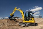 Der Komatsu PC58MR-5E0 ist ein kompaktes Multitalent.